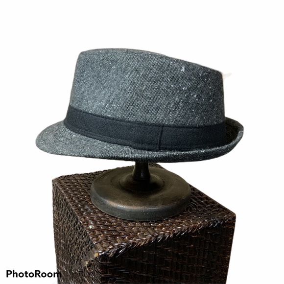 urban pipeline Accessories - Urban pipeline Fedora Gray hat size S/M EUC